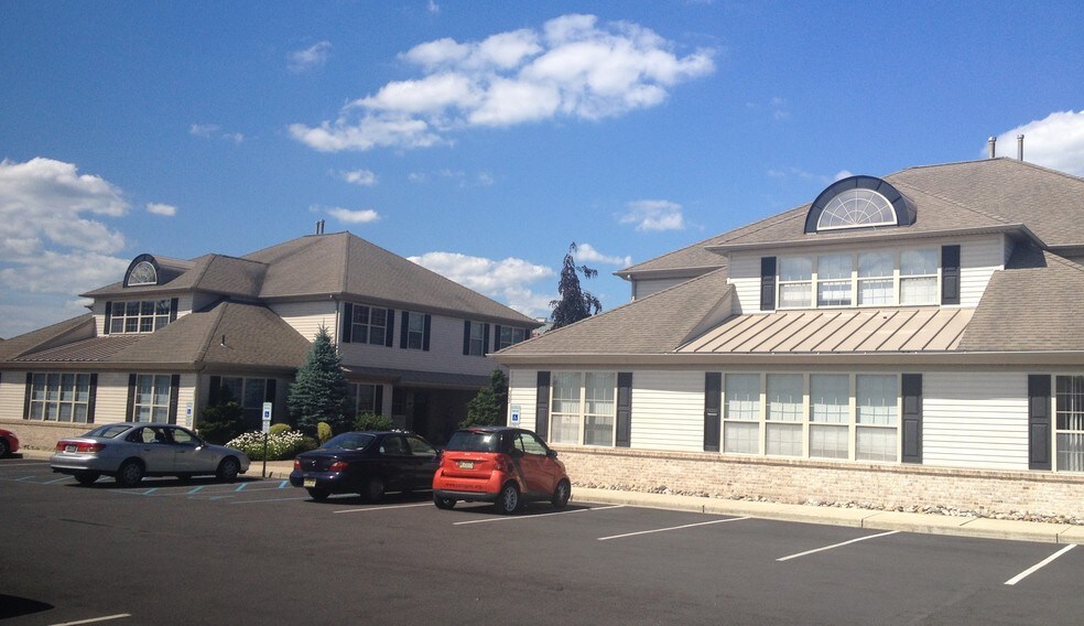 331 E Jimmie Leeds Rd, Absecon, NJ à louer - Photo de l’immeuble – Image 2 sur 5