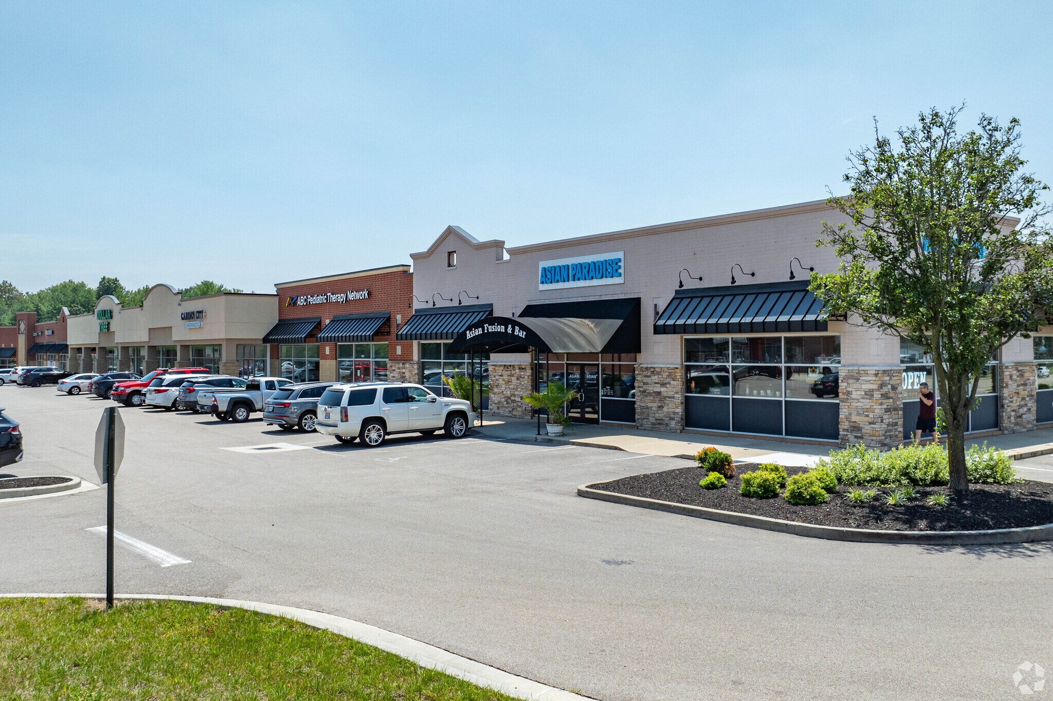 9521-9591 Fields Ertel Rd, Loveland, OH à louer Photo principale– Image 1 sur 2