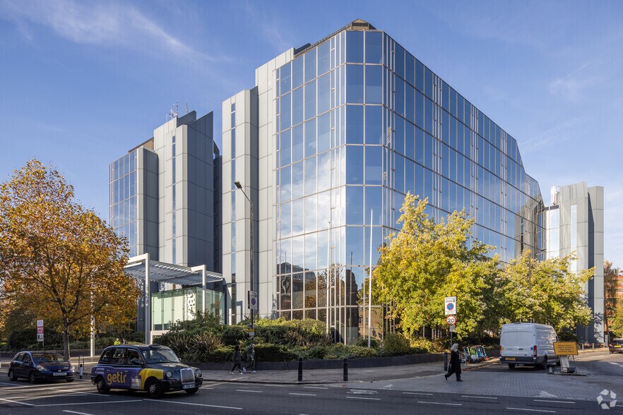 68-72 Hammersmith Rd, Londres à louer - Photo de l’immeuble – Image 3 sur 19