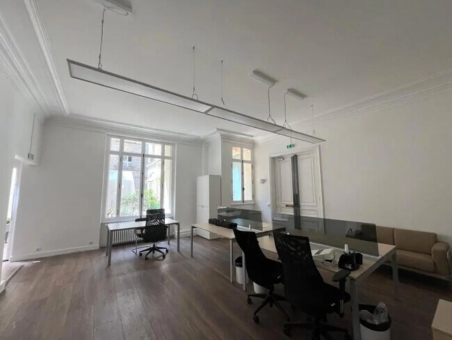 Plus de détails pour 63 Rue La Boétie, Paris - Bureau à louer