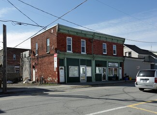 Plus de détails pour 28-34 Market St N, Smiths Falls, ON - Bureau/Local commercial à louer