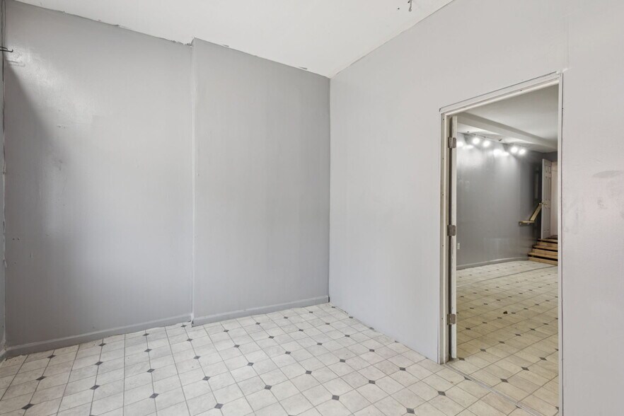 1520 W Ontario St, Philadelphia, PA à vendre - Photo de l’immeuble – Image 2 sur 39