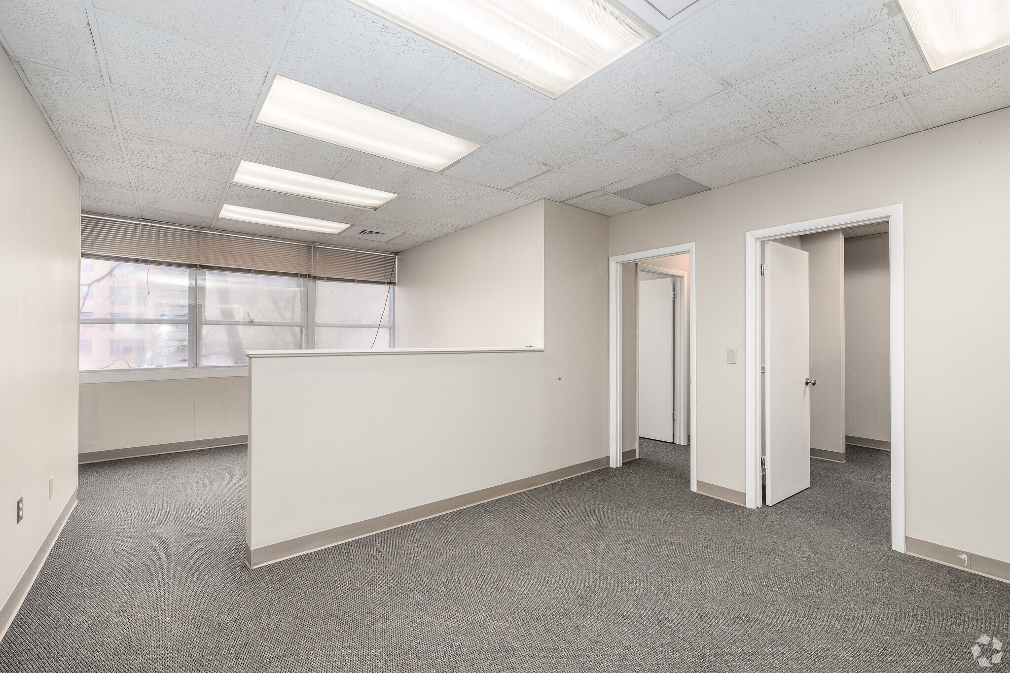 731 James St, Syracuse, NY à louer Photo intérieure– Image 1 sur 2