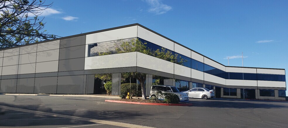 8985 Crestmar Pt, San Diego, CA à louer - Photo de l’immeuble – Image 2 sur 11