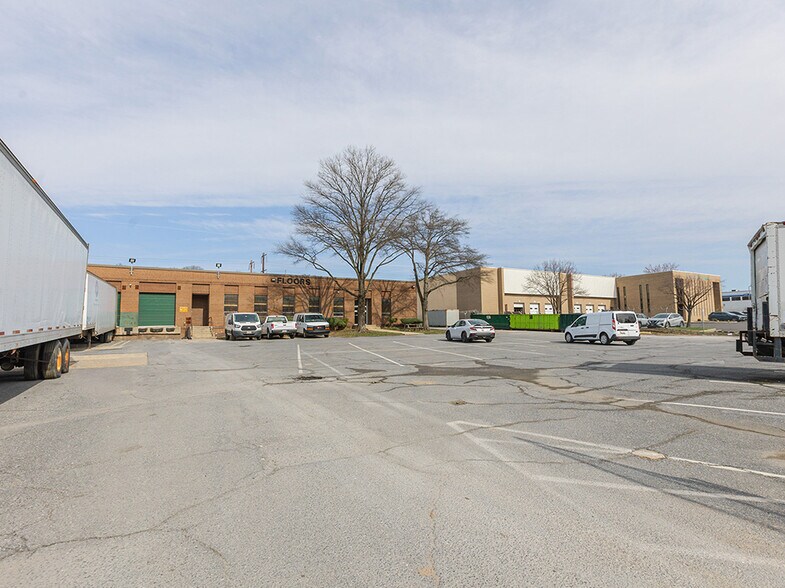 2120 Beaver Rd, Landover, MD à louer - Photo de l’immeuble – Image 2 sur 16