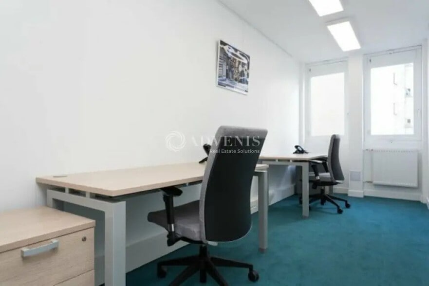 Bureau dans Paris à louer - Photo de l’immeuble – Image 1 sur 3