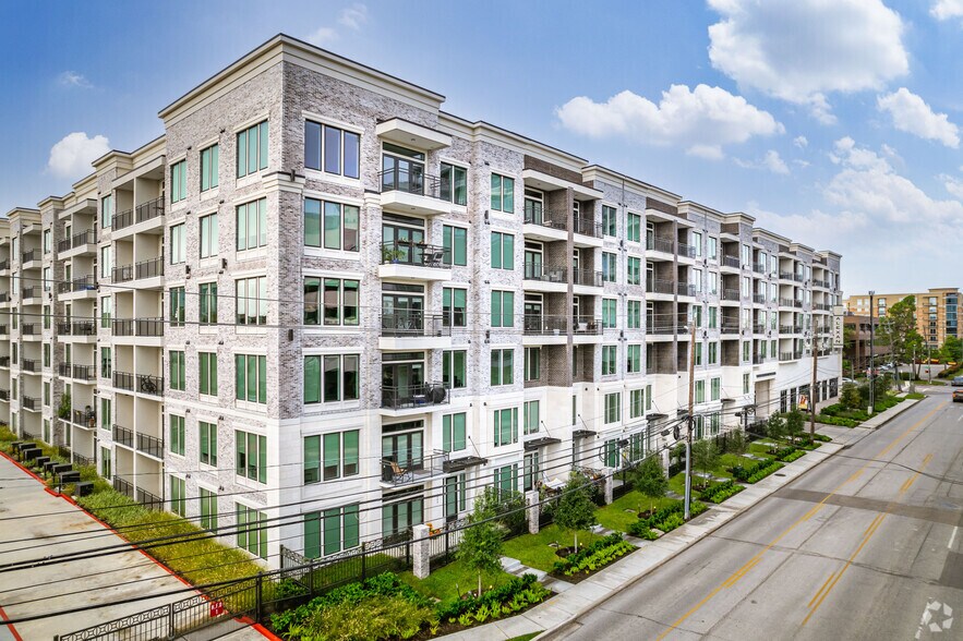 3015 Weslayan St, Houston, TX à louer - Photo de l’immeuble – Image 2 sur 99