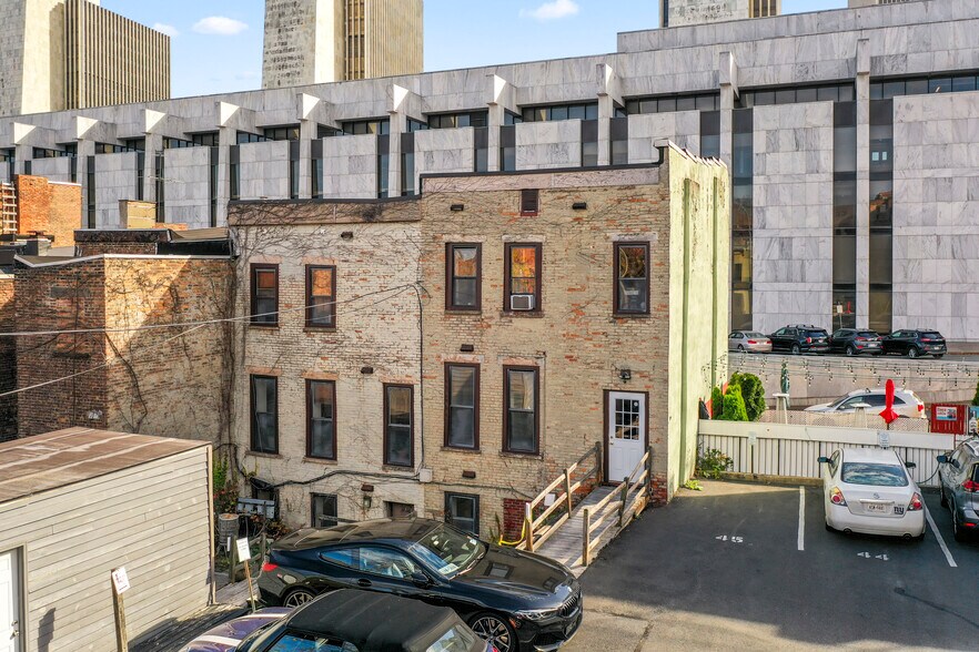 132-134 S Swan St, Albany, NY à vendre - Photo de l’immeuble – Image 3 sur 54