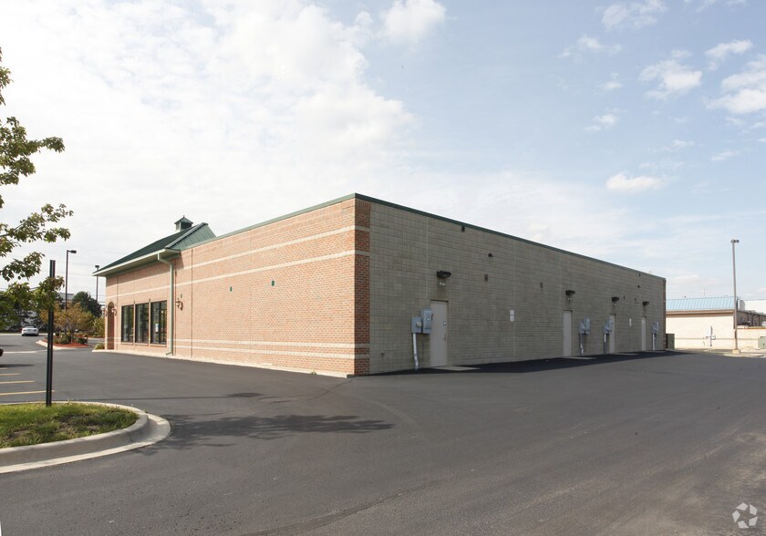 29650-29680 S Wixom Rd, Wixom, MI à louer - Photo de l’immeuble – Image 3 sur 5