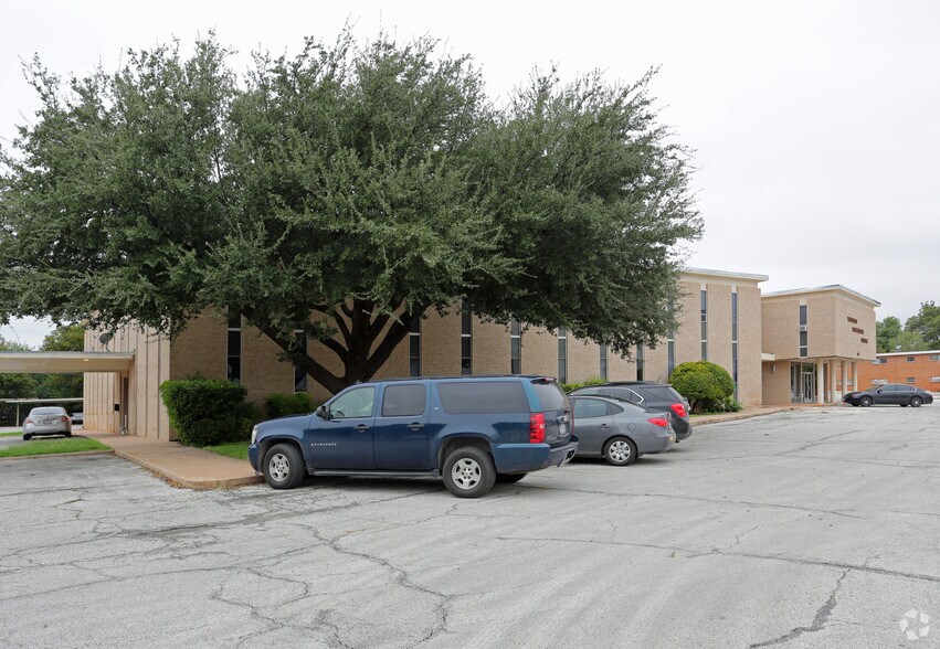 598 Westwood Dr, Abilene, TX à vendre - Photo de l’immeuble – Image 2 sur 19