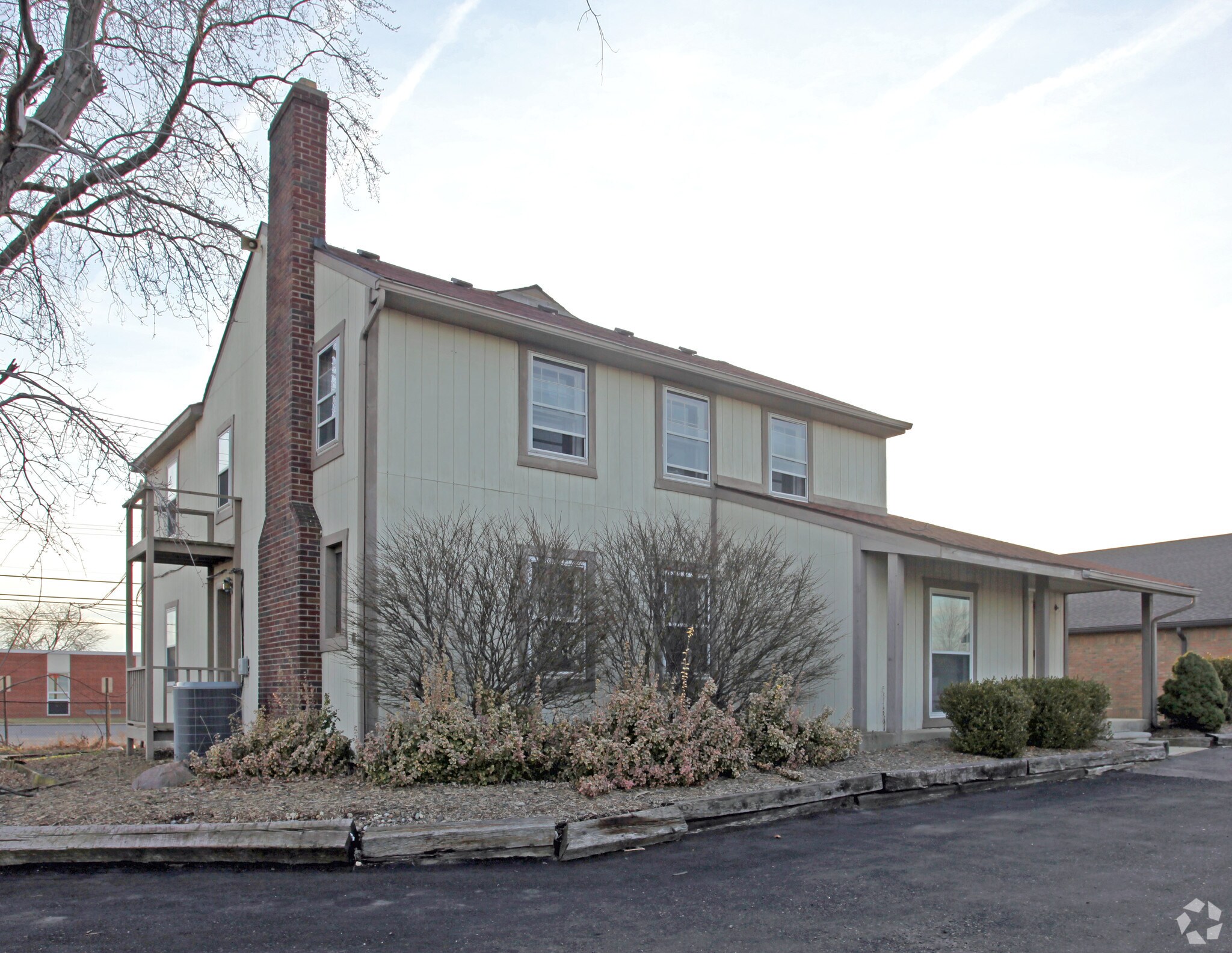 17735 Fort St, Riverview, MI à louer Photo principale– Image 1 sur 6