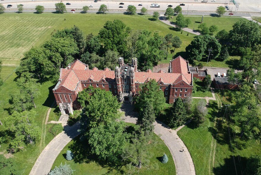 23300 W Davison St, Detroit, MI à louer - Photo de l’immeuble – Image 2 sur 6