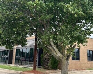 Plus de détails pour 11102 N Stratford Dr, Oklahoma City, OK - Bureau/Local commercial à louer