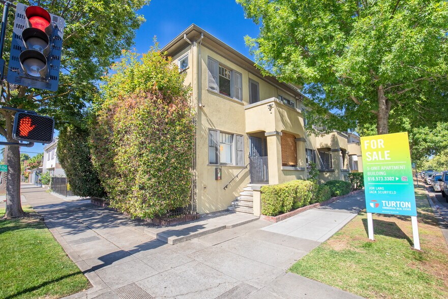 2722-2730 T St, Sacramento, CA à vendre - Photo de l’immeuble – Image 3 sur 15