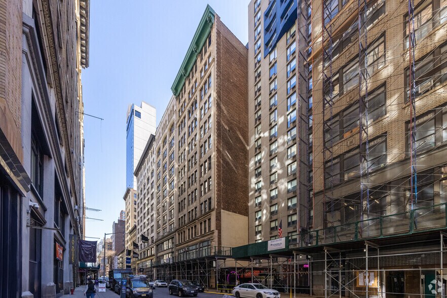 152 W 25th St, New York, NY à louer - Photo principale – Image 1 sur 7
