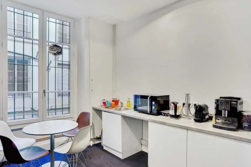 9 Place Des Jacobins, Lyon à louer - Photo de l’immeuble – Image 2 sur 13