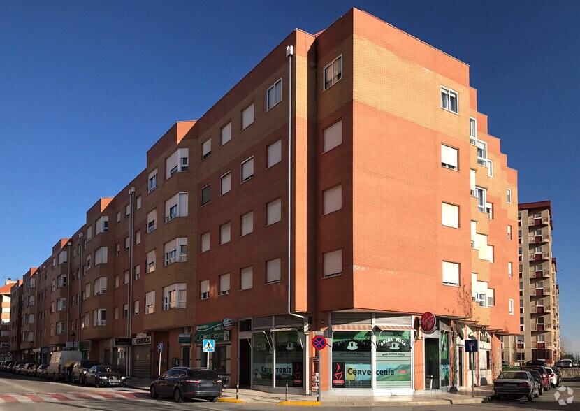 Avenida de Pablo Iglesias, 11, Tarancón, Cuenca à louer - Photo de l’immeuble – Image 2 sur 2