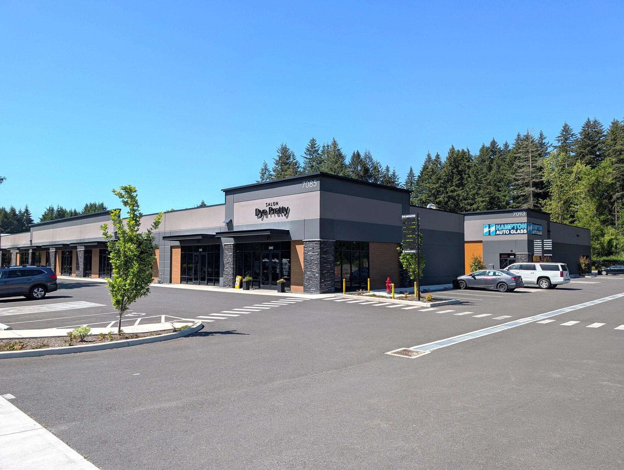 6923 NW Friberg Strunk St, Camas, WA à louer Photo de l’immeuble– Image 1 sur 44
