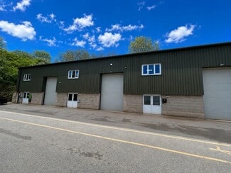 Plus de détails pour Ripon Rd, Harrogate - Industriel/Logistique à louer