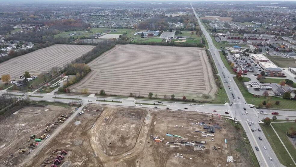 17584 Hazel Dell Road, Noblesville, IN à vendre - Vidéo sur l’annonce professionnelle – Image 2 sur 4