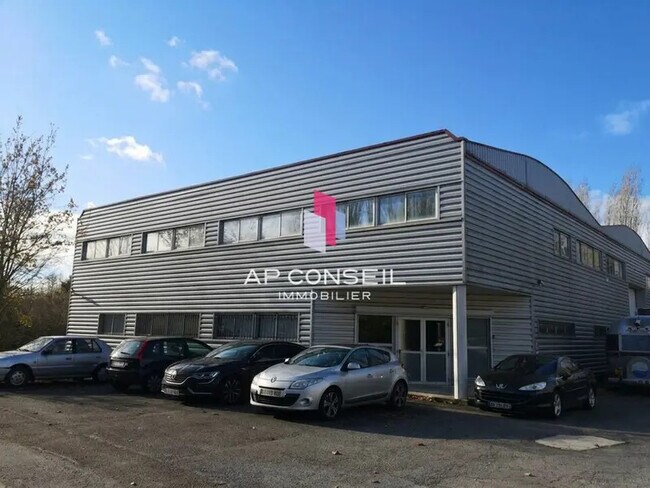 Plus de détails pour Industriel/Logistique à louer