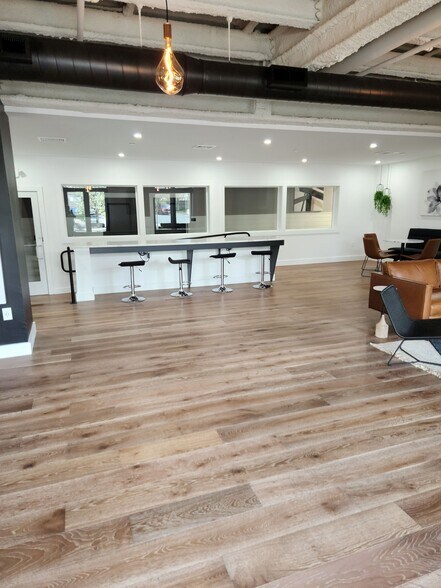 80-92 Bridge St, Dedham, MA à louer - Photo de l’immeuble – Image 3 sur 6