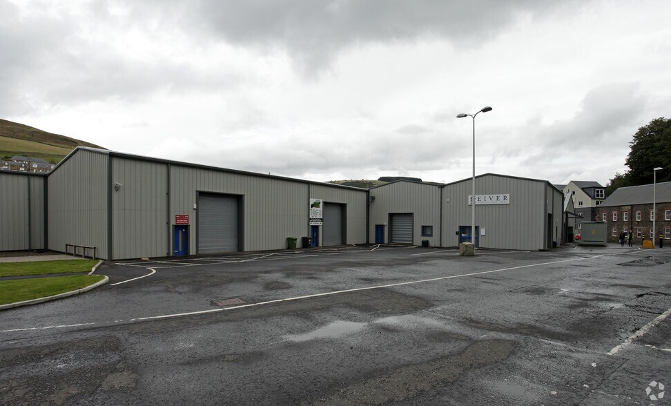 Galabank Trade Park portefeuille de 6 biens à vendre sur LoopNet.fr - Photo principale – Image 2 sur 2