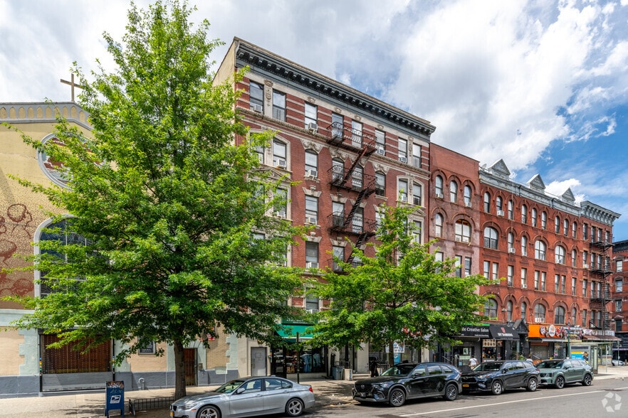 2228 Adam Clayton Powell Jr Blvd, New York, NY à vendre - Photo de l’immeuble – Image 2 sur 5