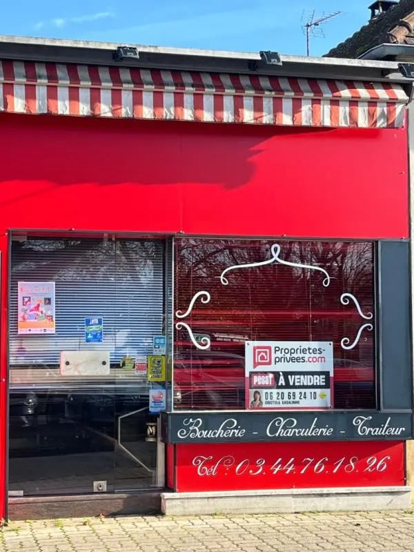 Plus de détails pour Local d’activités à vendre