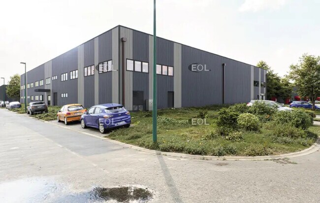 Plus de détails pour Industriel/Logistique à louer