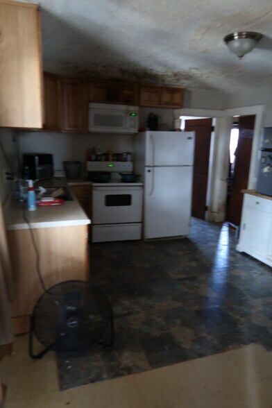 19 Cumberland St, Augusta, ME à vendre - Photo de l’immeuble – Image 2 sur 5