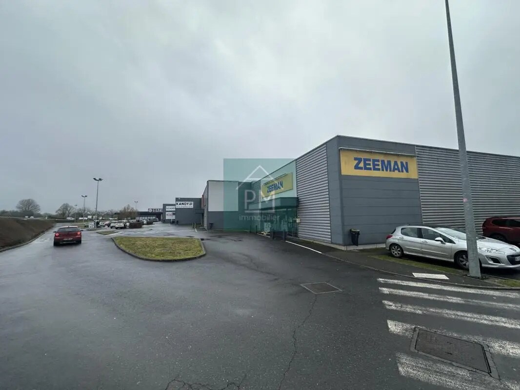 Local commercial dans Albert à louer Photo de l’immeuble– Image 1 sur 4