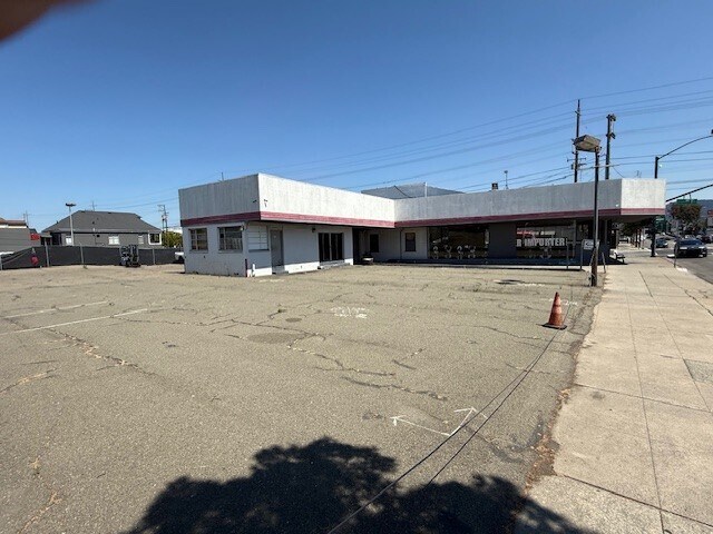 1825 Park St, Alameda, CA à vendre - Photo de l’immeuble – Image 3 sur 9