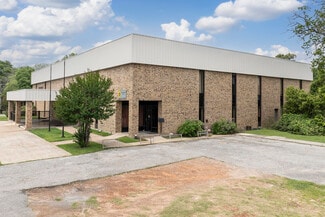 Plus de détails pour 510 River St, Cleveland, TX - Spécialisé à vendre