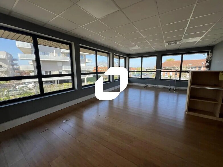 435 Rue De Marquette, Wambrechies à louer - Photo de l’immeuble – Image 3 sur 15