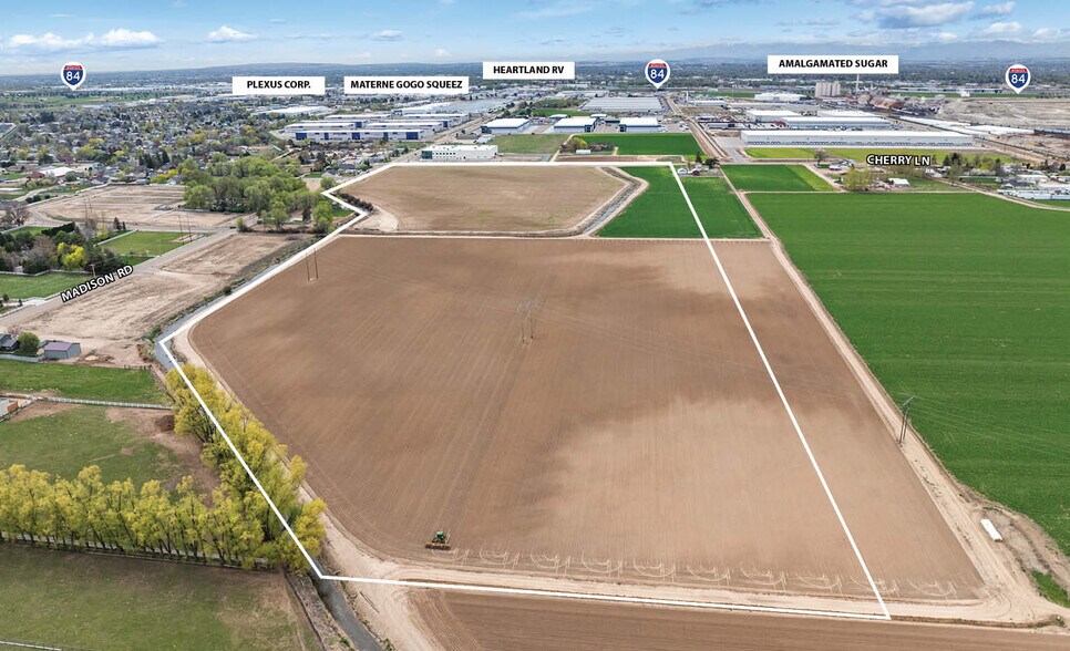 Cherry Ln, Nampa, ID à vendre - Photo de l’immeuble – Image 3 sur 8