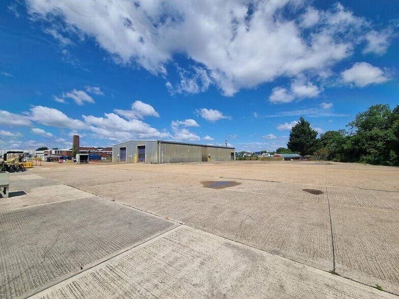 20 Davis Way, Fareham à louer - Photo de l’immeuble – Image 3 sur 15