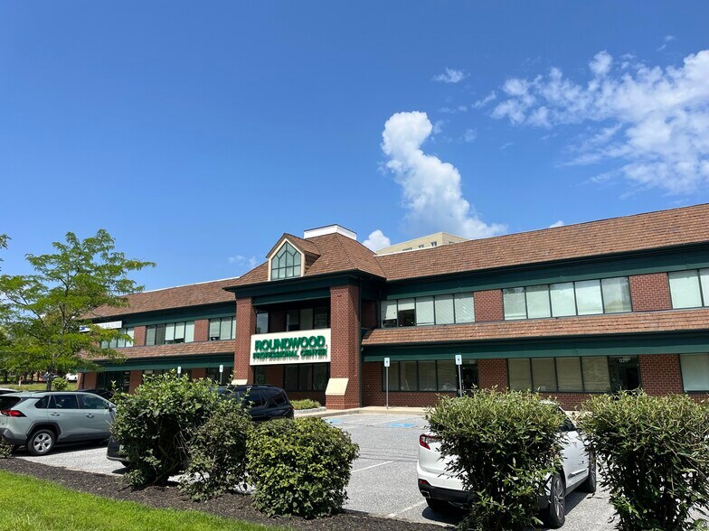 12201-12233 Tullamore Rd, Timonium, MD à louer - Photo principale – Image 1 sur 4