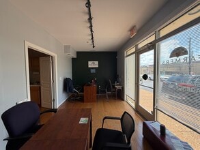5722 Hickory Plaza Dr, Nashville, TN à louer Photo intérieure– Image 1 sur 5