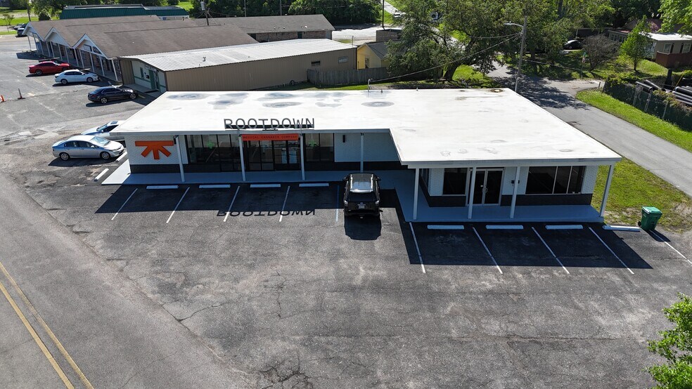 626 Highway 90, Bay Saint Louis, MS à louer - Photo de l’immeuble – Image 2 sur 12