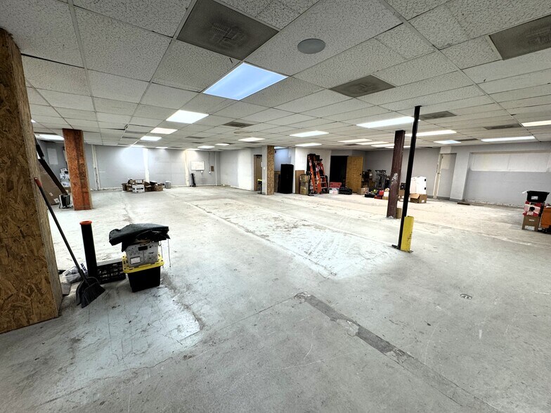 1380 S Santa Fe Dr, Denver, CO à vendre - Photo de l’immeuble – Image 2 sur 12