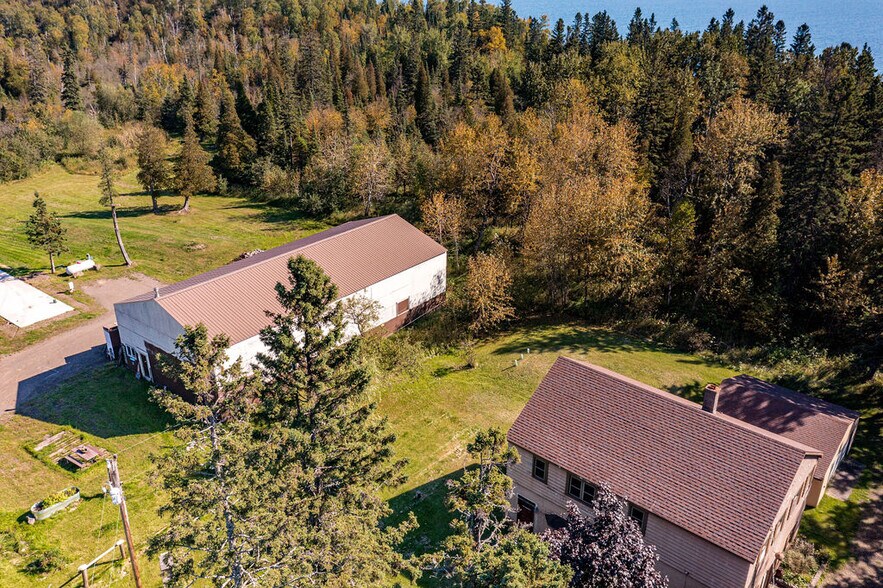 4892 MN-61 N, Beaver Bay, MN à vendre - Photo de l’immeuble – Image 2 sur 31