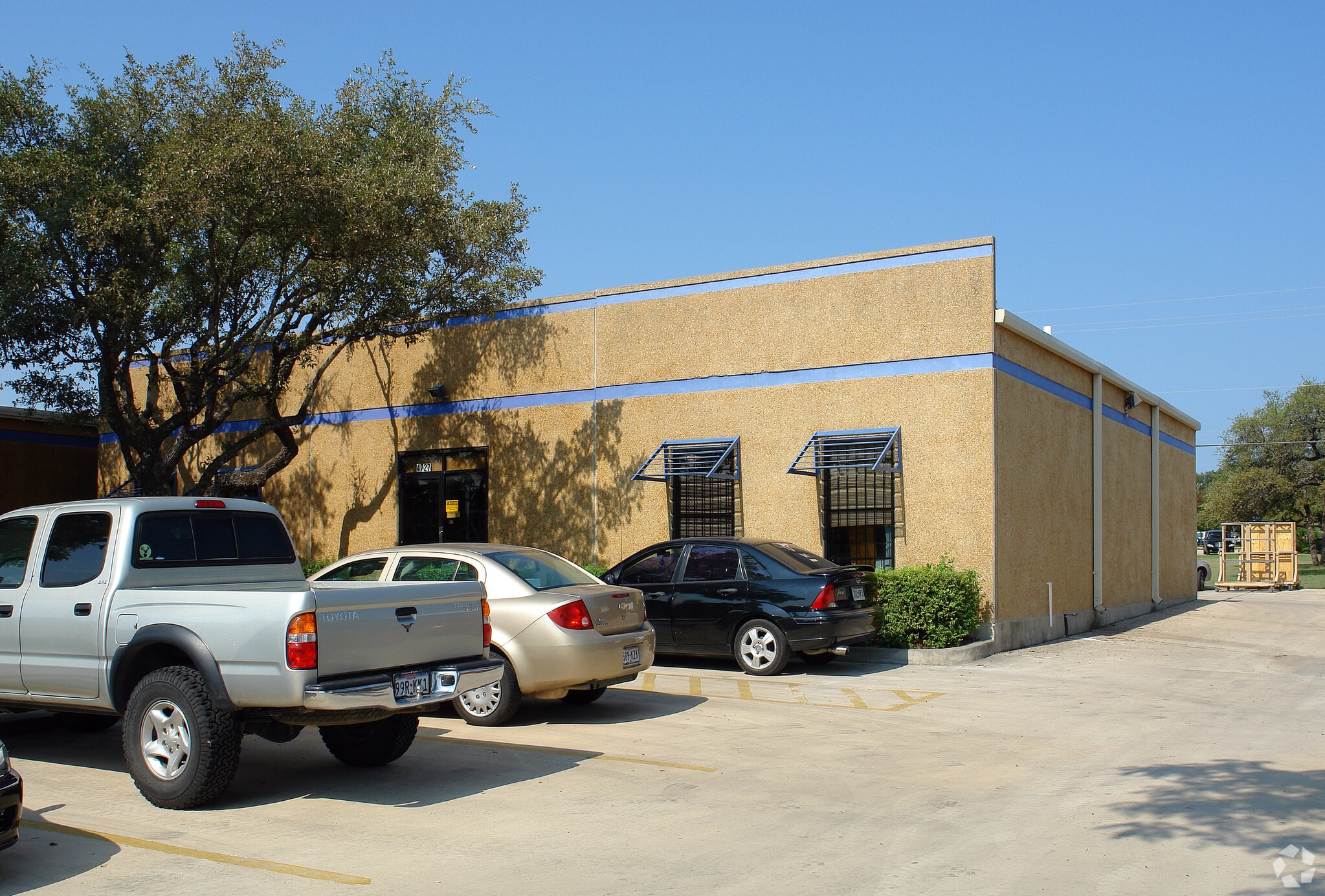 4727-4729 Shavano Oak, San Antonio, TX à louer Photo principale– Image 1 sur 5