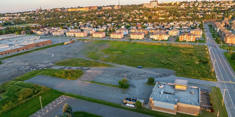 Rue Des Cerisiers, Rivière-du-Loup, QC à vendre - Photo de l’immeuble – Image 3 sur 13