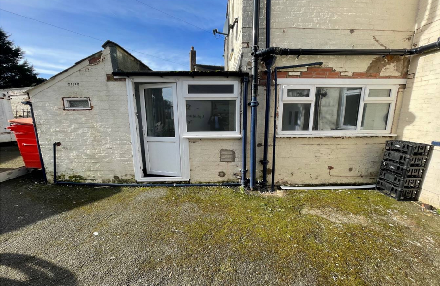2 Blackpool Rd, Poulton Le Fylde à vendre - Photo de l’immeuble – Image 3 sur 12
