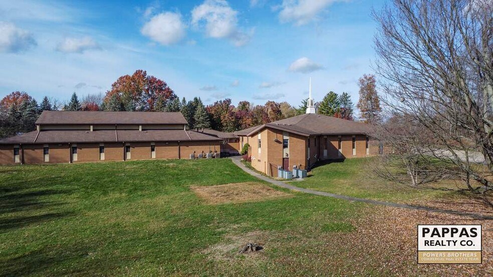771 Dunbar Rd, Tallmadge, OH à louer - Photo de l’immeuble – Image 3 sur 3