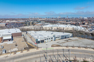 2407 N Elston Ave, Chicago, IL - VUE AÉRIENNE  vue de carte - Image1