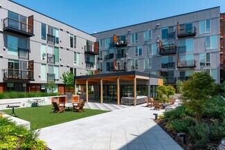 Plus de détails pour 4720 Rainier Ave S, Seattle, WA - Local commercial à louer