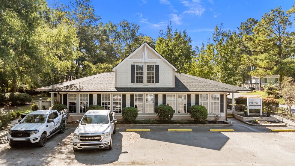 44 Shoreline Dr, New Bern, NC à vendre - Photo de l’immeuble – Image 3 sur 39
