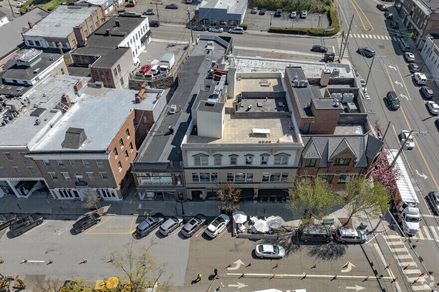 407-409 Greenwich Ave, Greenwich, CT à louer - Aérien – Image 2 sur 9